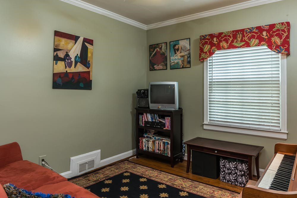 1436 Dixie Trail Raleigh, NC 27607 - Photo 16 of 23 Bedroom