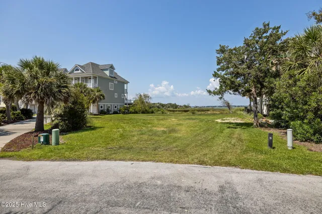 $799,000 | 123-125 Coral Bay Court, Atlantic Beach, NC 28512