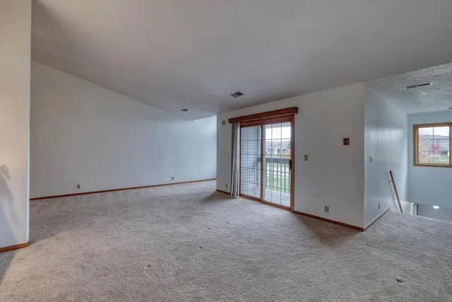 $245,000 | 823 Quinlan Drive, Unit E, Pewaukee, WI 53072