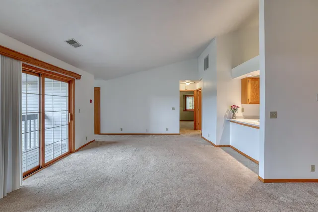 $245,000 | 823 Quinlan Drive, Unit E, Pewaukee, WI 53072