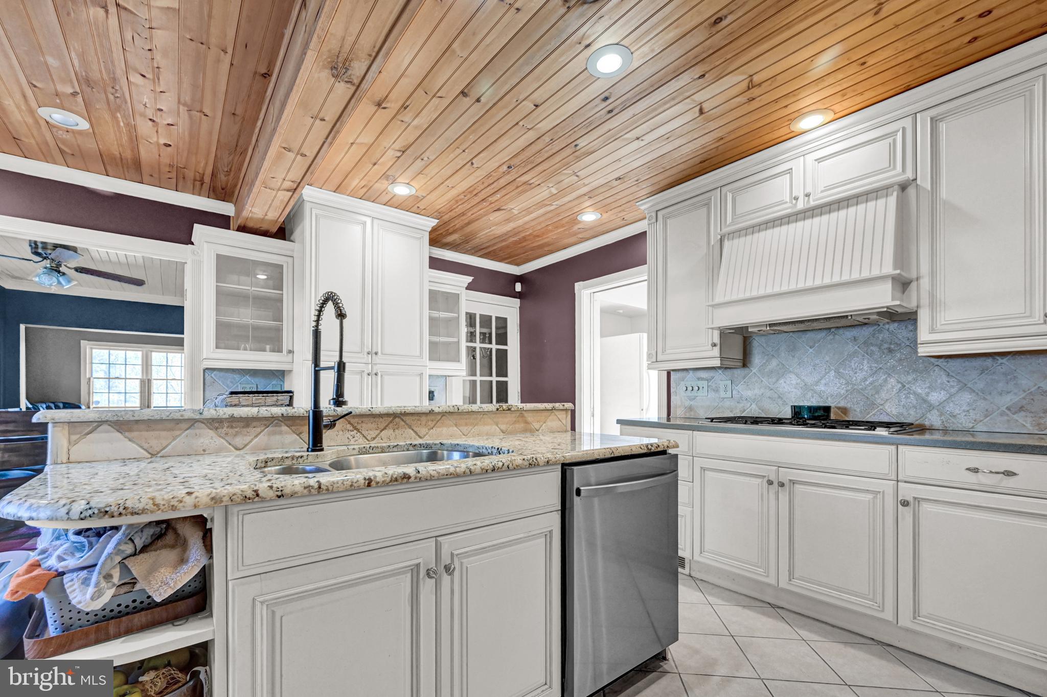 761 Old Quaker Road Lewisberry, PA 17339 - Photo 15 of 52