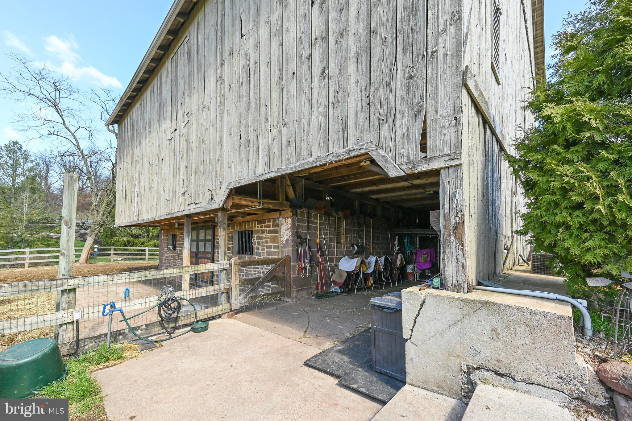 761 Old Quaker Road Lewisberry, PA 17339 - Photo 9 of 52