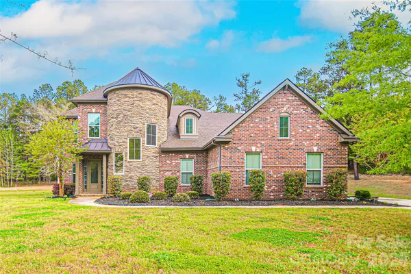$1,015,000 | 16202 Monnet Pl Court, Charlotte, NC 28278
