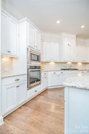 $1,015,000 | 16202 Monnet Pl Court, Charlotte, NC 28278