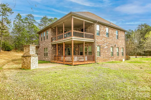 $1,015,000 | 16202 Monnet Pl Court, Charlotte, NC 28278