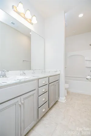 $1,015,000 | 16202 Monnet Pl Court, Charlotte, NC 28278