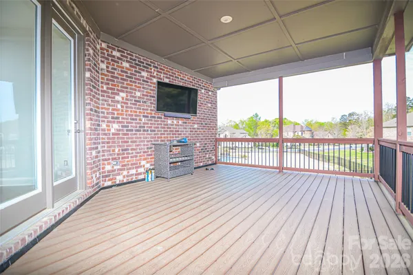 $1,015,000 | 16202 Monnet Pl Court, Charlotte, NC 28278