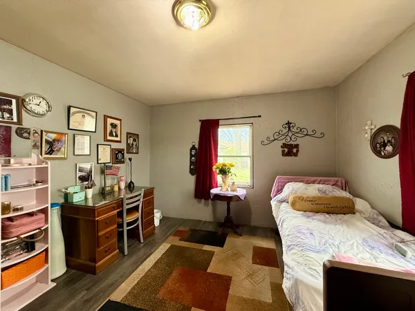 $129,900 | 604 East Center Street, Monticello, IL 61856