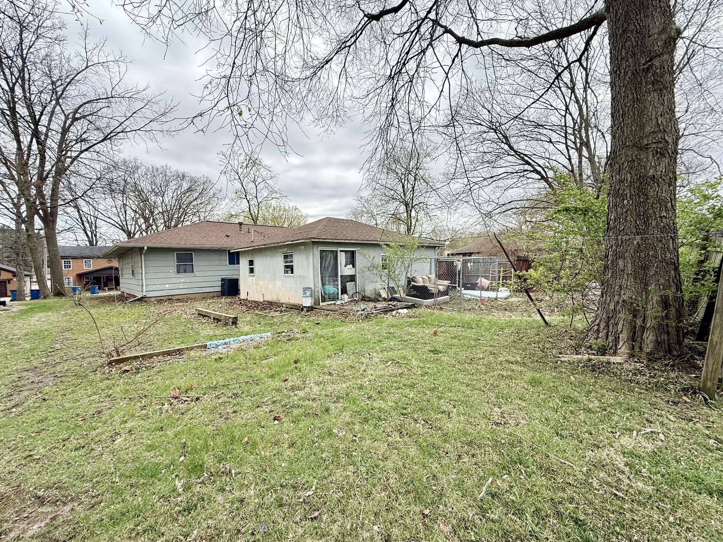 604 East Center Street Monticello, IL 61856 - Photo 10 of 11