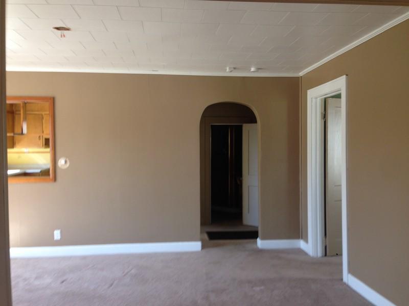 4143 Main Street Anderson, IN 46013 - Photo 10 of 13 Gallery Image 10