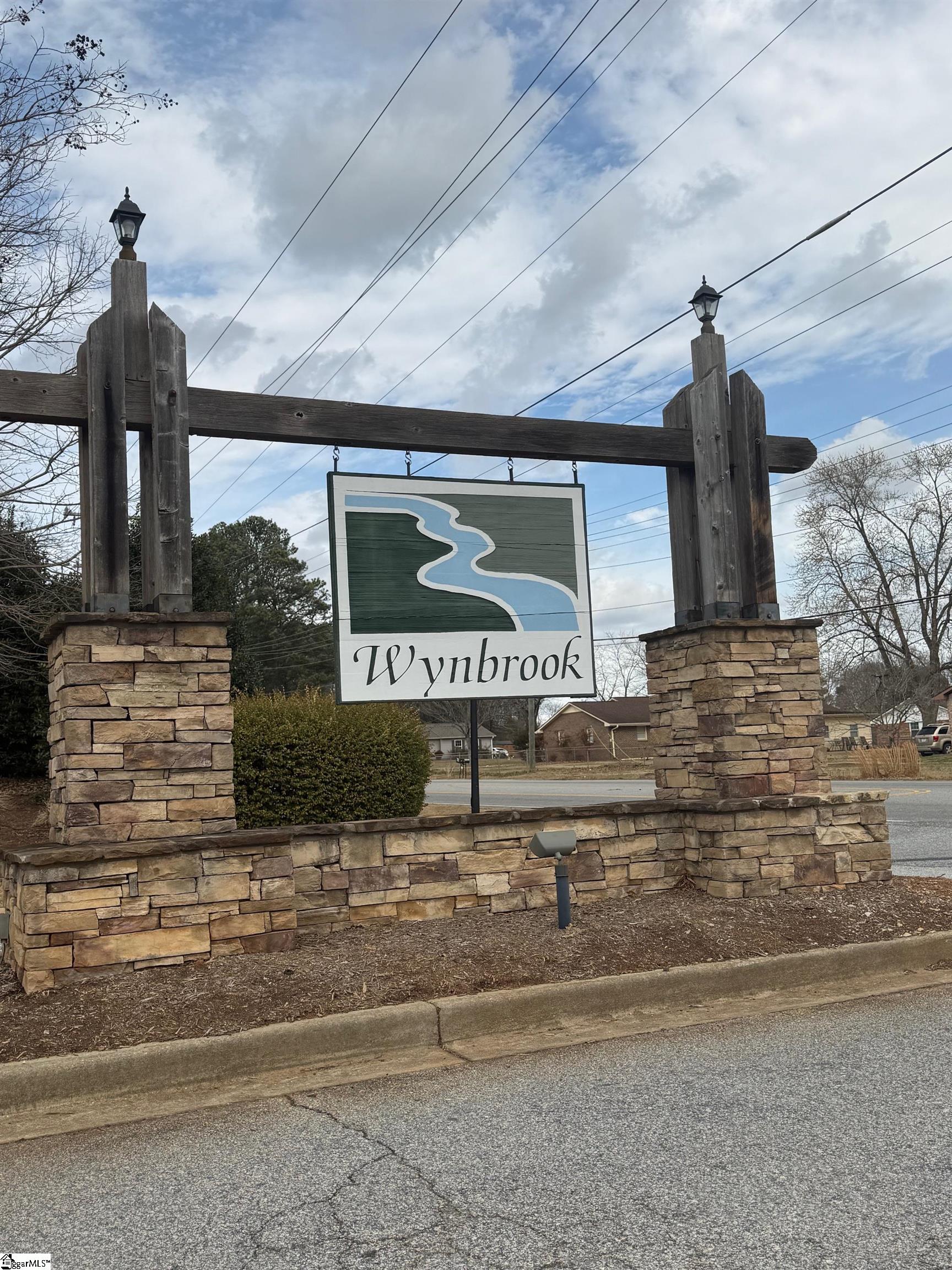 644 Clarion Court Boiling Springs, SC 29316 - Photo 3 of 18