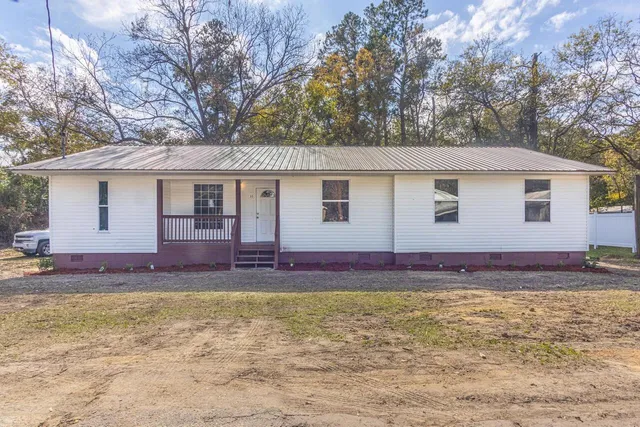 $177,500 | 35 Sam Street, Barnwell, SC 29812