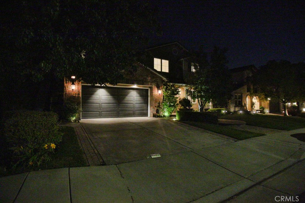 2483 Highwood Road Orange, CA 92867 - Photo 2 of 49