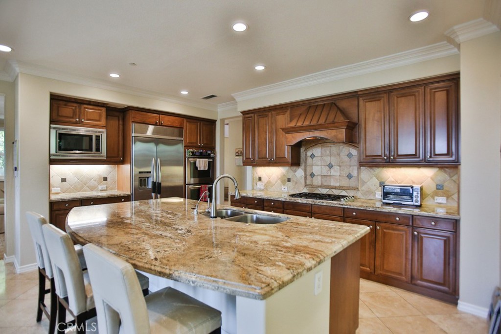 2483 Highwood Road Orange, CA 92867 - Photo 23 of 49