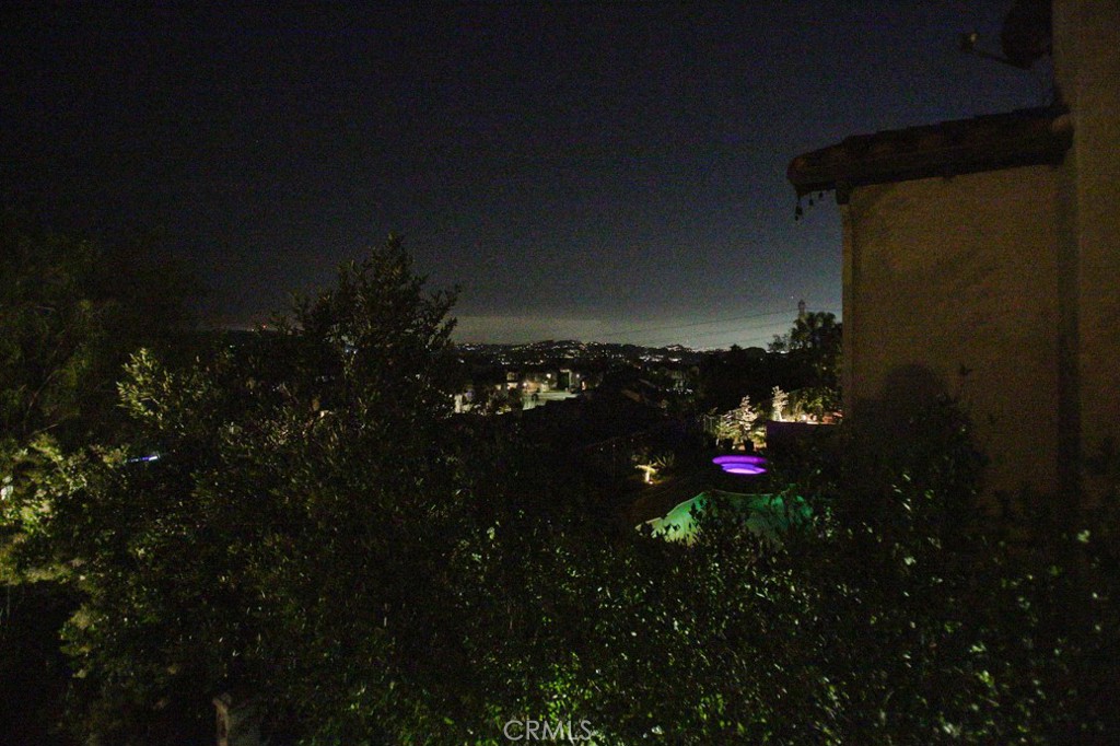 2483 Highwood Road Orange, CA 92867 - Photo 4 of 49