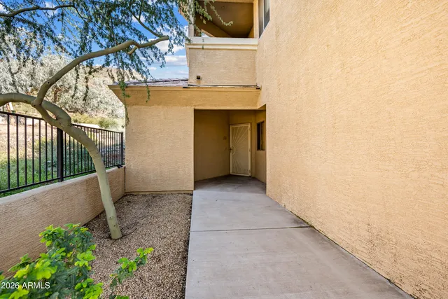 $1,700 | 1716 West Cortez Street, Unit 120, Phoenix, AZ 85029