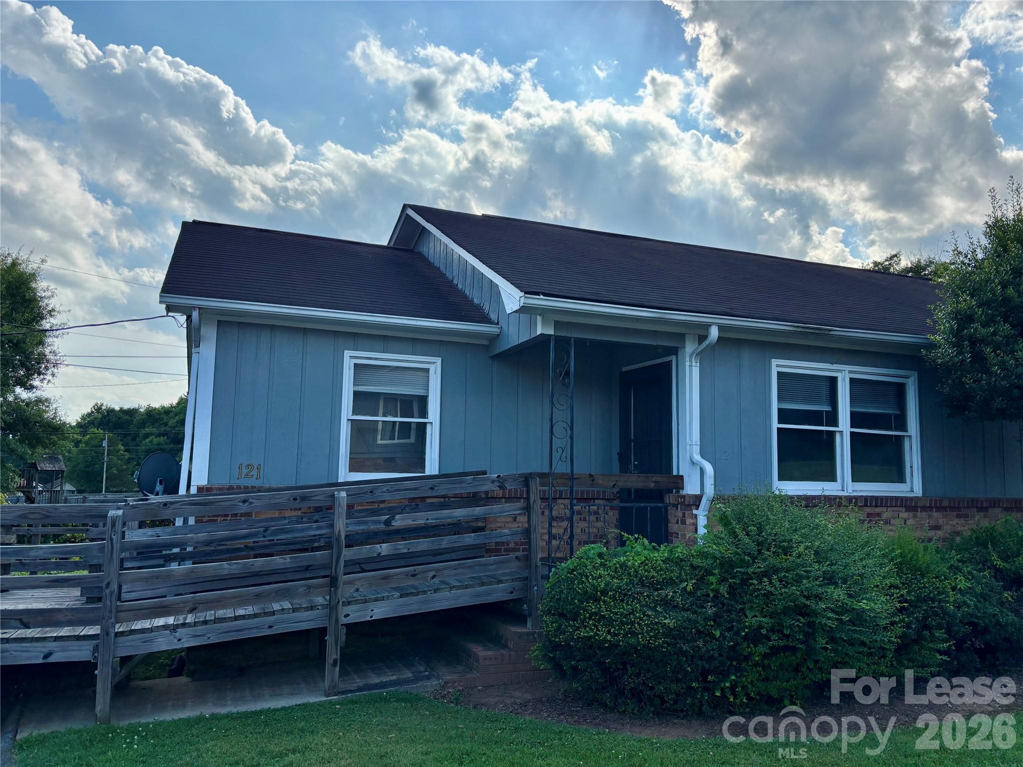 121 Massapoag Road Lincolnton, NC 28092 - Photo 1 of 10