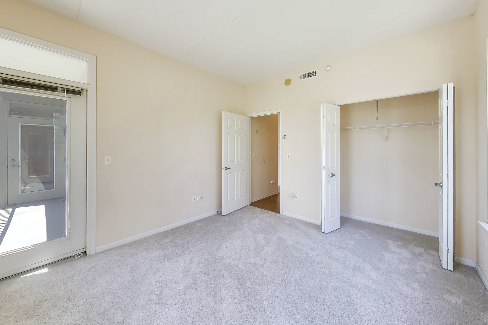 511 Prestwick Lane, Unit 307 Wheeling, IL 60090 - Photo 15 of 26