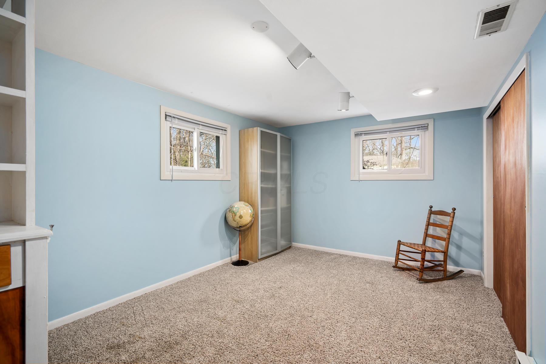 2629 Minerva Lake Road Columbus, OH 43231 - Photo 29 of 37 Gallery Image 29
