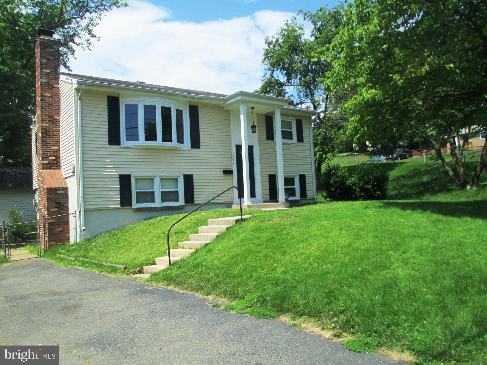 15000 Alaska Road Woodbridge, VA 22191 - Photo 1 of 15 Exterior (Front)
