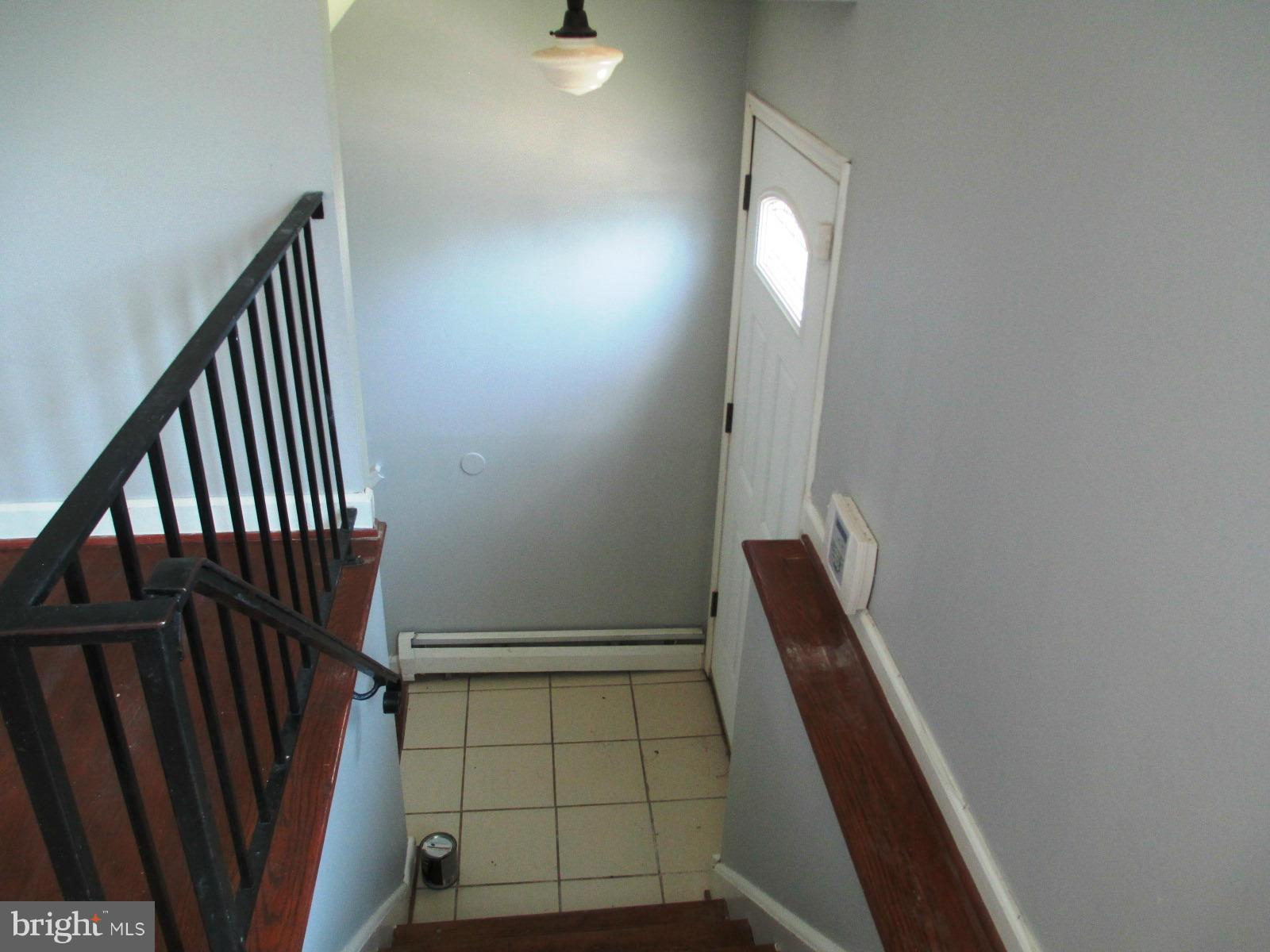 15000 Alaska Road Woodbridge, VA 22191 - Photo 2 of 15 View