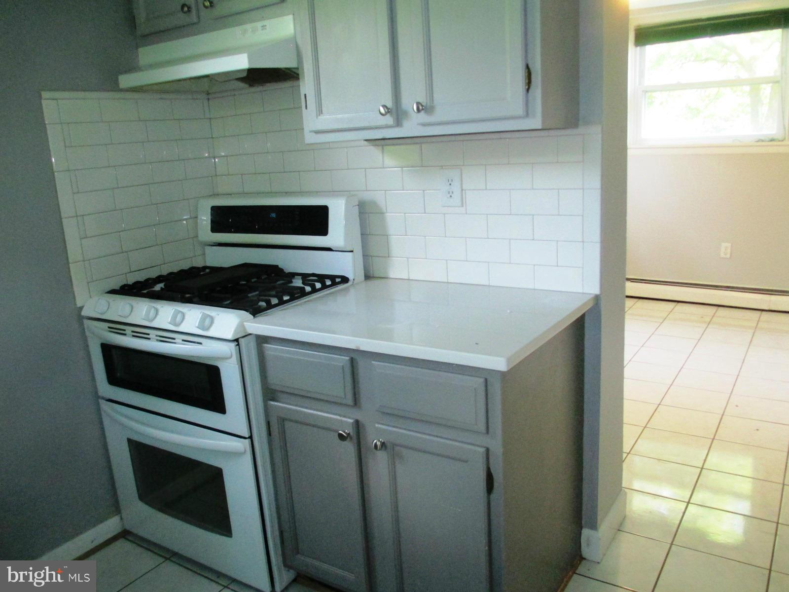 15000 Alaska Road Woodbridge, VA 22191 - Photo 3 of 15 Kitchen