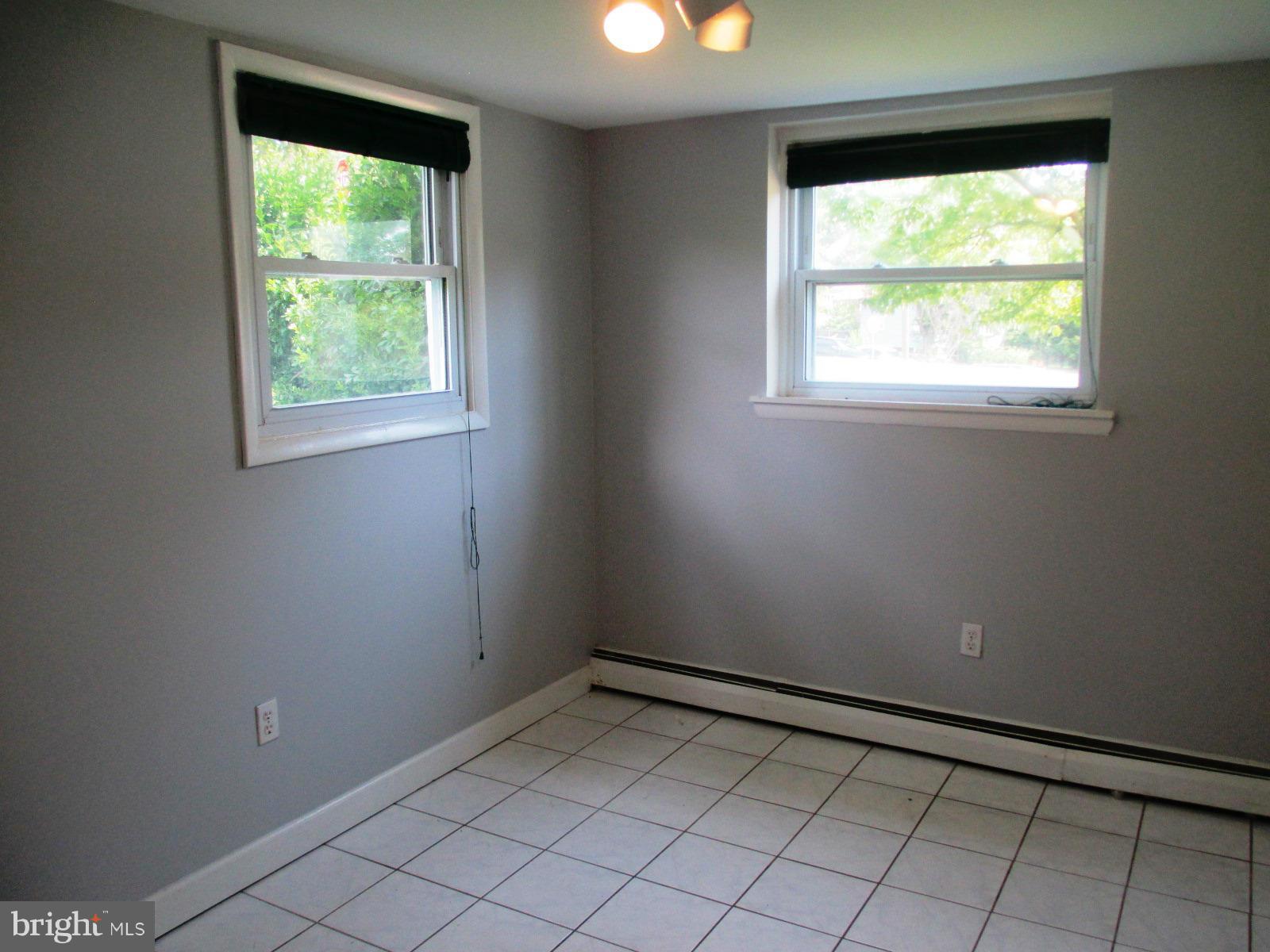 15000 Alaska Road Woodbridge, VA 22191 - Photo 5 of 15 Dining Room