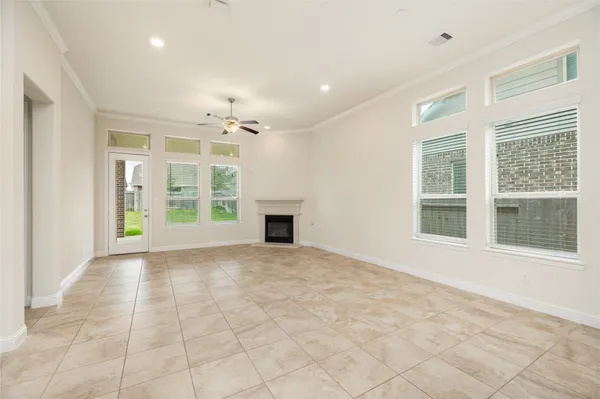 $2,850 | 7438 Bethpage Lane, Spring, TX 77389