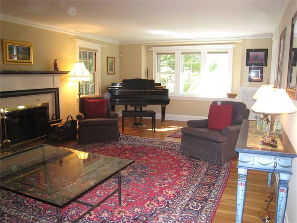 60 Forest Street Lexington, MA 02421 - Photo 4 of 14
