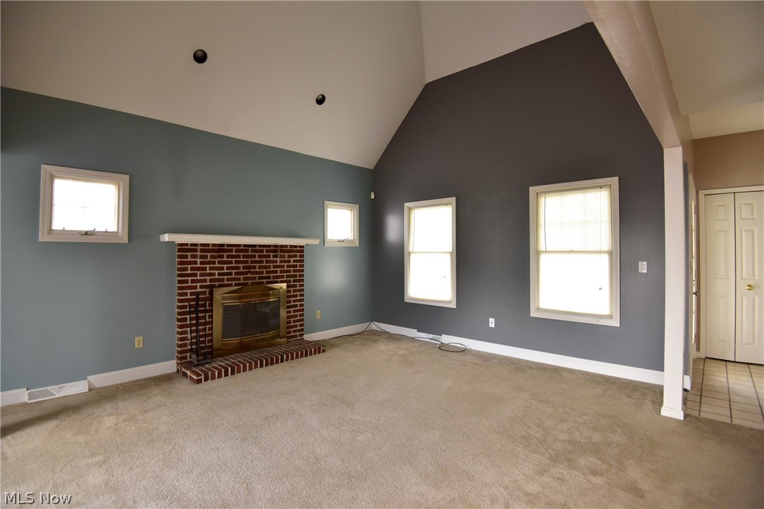 4420 Brooks Road Cleveland, OH 44105 - Photo 3 of 28