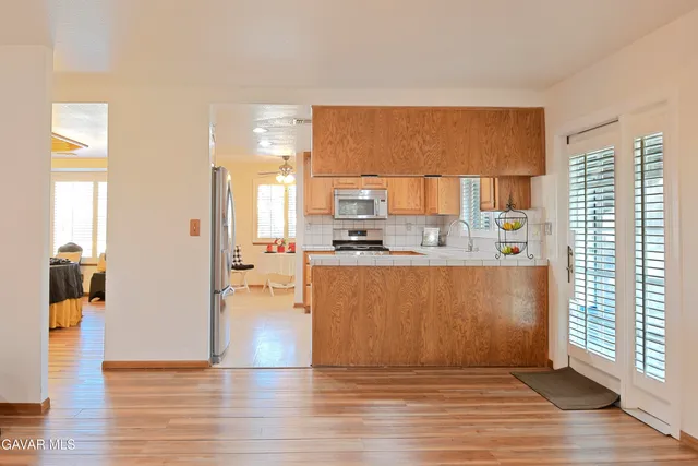 $559,000 | 43119 Roulette Lane, Lancaster, CA 93536