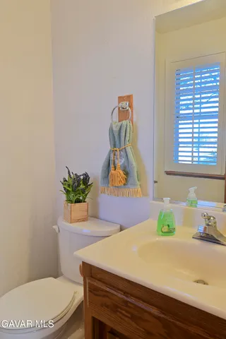 $559,000 | 43119 Roulette Lane, Lancaster, CA 93536