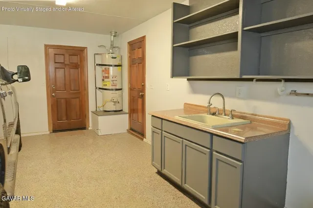 $559,000 | 43119 Roulette Lane, Lancaster, CA 93536