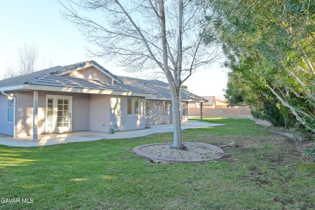 $559,000 | 43119 Roulette Lane, Lancaster, CA 93536