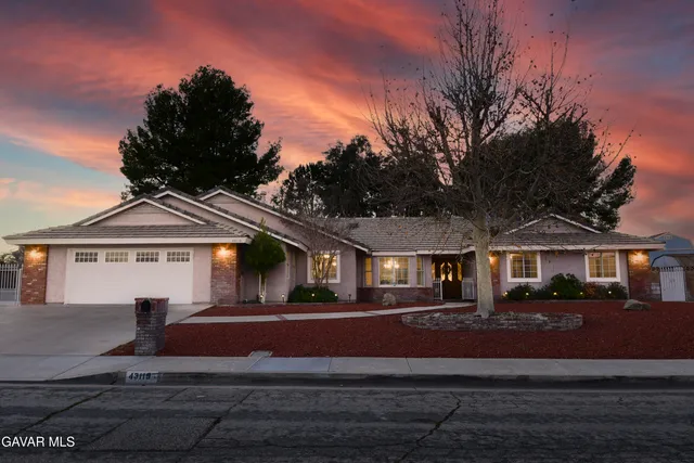 $559,000 | 43119 Roulette Lane, Lancaster, CA 93536