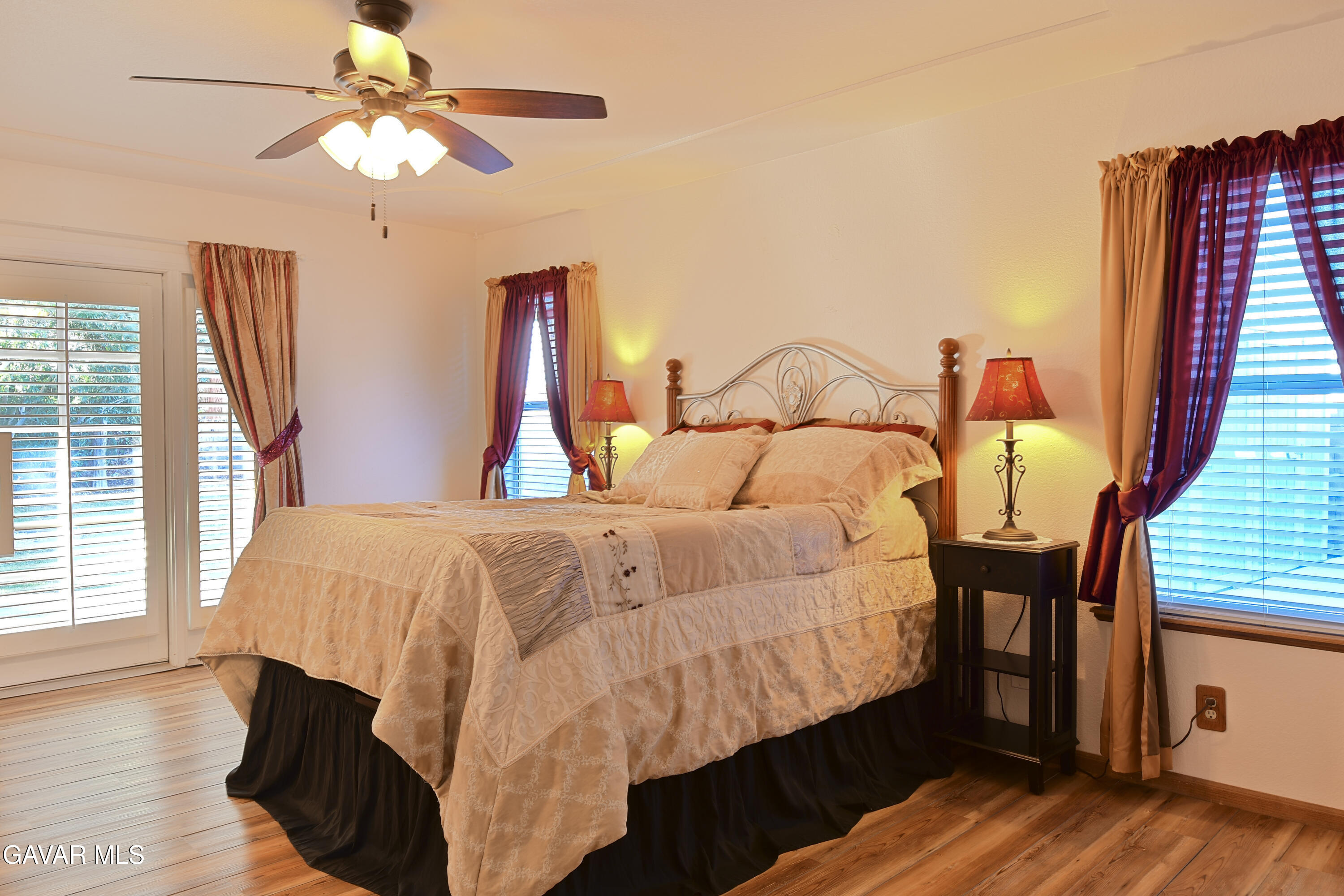 43119 Roulette Lane Lancaster, CA 93536 - Photo 8 of 47 DSC_0155-Edit