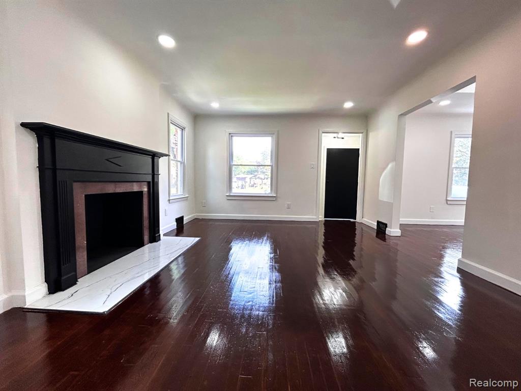 10029 Balfour Road Detroit, MI 48224 - Photo 12 of 34 Gallery Image 12