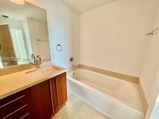 $4,000 | 79 Southwest 12th Street, Unit 2904S, Miami, FL 33130