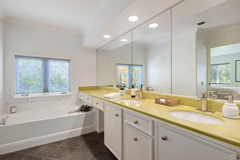 $769,000 | 945 Ward Drive, Unit SPC 195, Santa Barbara, CA 93111