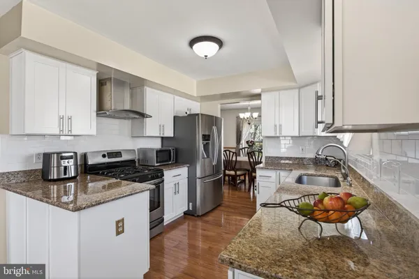 $770,000 | 1 Fisher Drive, Hillsborough, NJ 08844