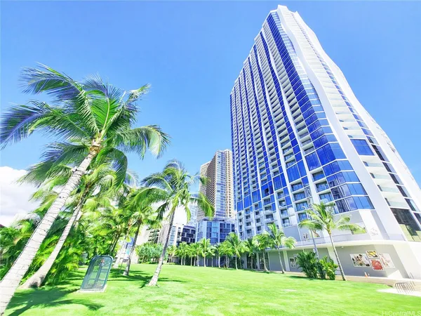 $5,000 | 1000 Auahi Street, Unit 3301, Honolulu, HI 96814