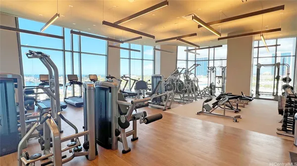 $5,000 | 1000 Auahi Street, Unit 3301, Honolulu, HI 96814