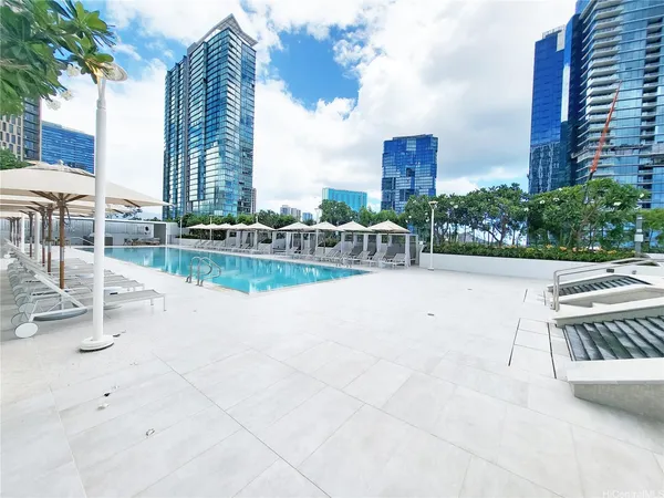 $5,000 | 1000 Auahi Street, Unit 3301, Honolulu, HI 96814