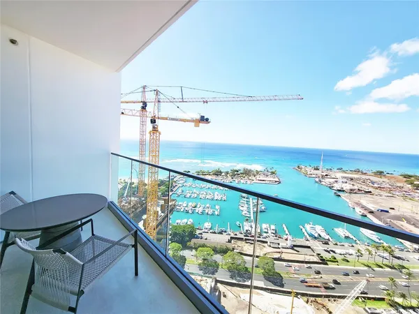 $5,000 | 1000 Auahi Street, Unit 3301, Honolulu, HI 96814