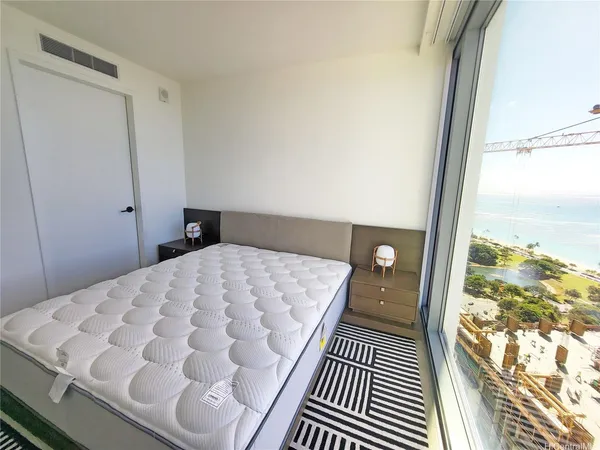 $5,000 | 1000 Auahi Street, Unit 3301, Honolulu, HI 96814