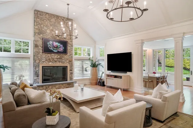 $5,350,000 | 55 Ridge Hill Farm Road, Wellesley, MA 02482
