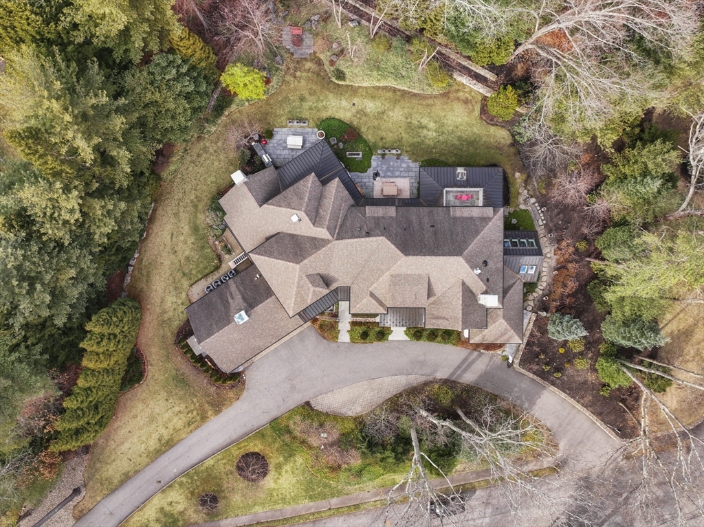 55 Ridge Hill Farm Road Wellesley, MA 02482 - Photo 5 of 42