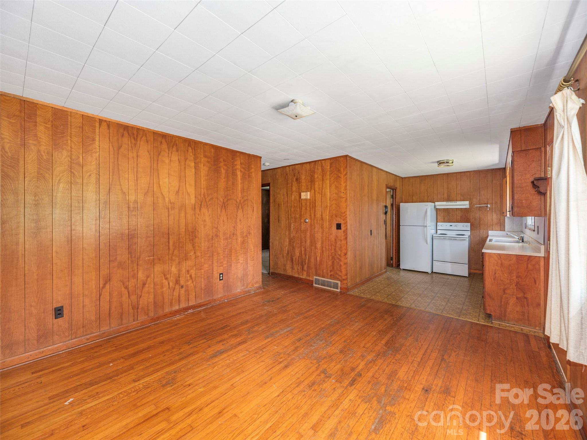 193 Old Howell Mill Road Waynesville, NC 28786 - Photo 14 of 23