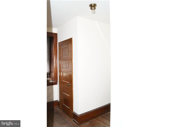 357 Pelham Road Philadelphia, PA 19119 - Photo 20 of 23 Gallery Image 20