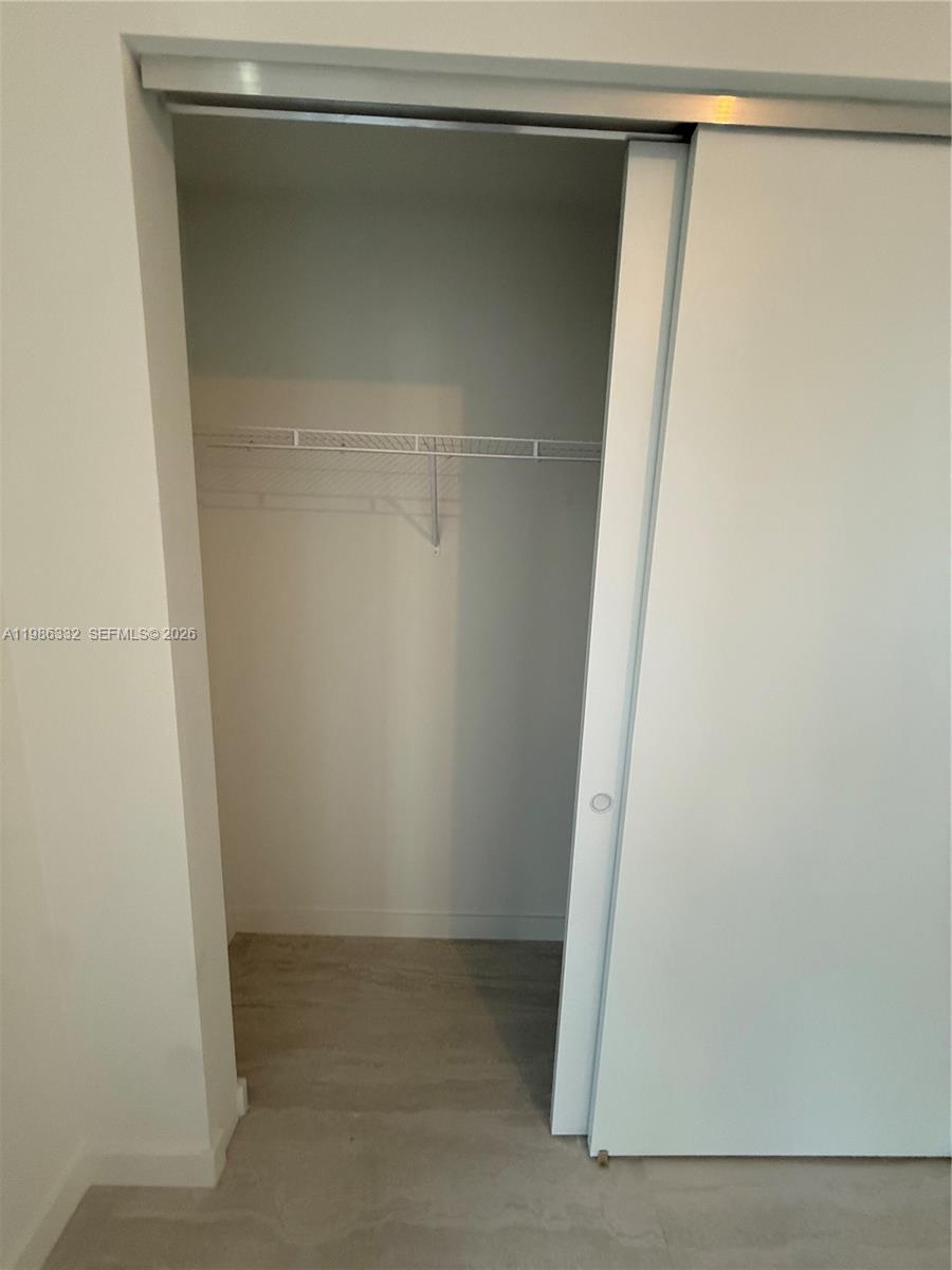 77 Southeast 5th Street, Unit 2015 Miami, FL 33131 - Photo 20 of 70
